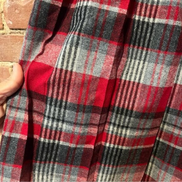 Pendleton 100% Virgin Wool Pleated Tartan Midi Dress Size 8 Made in USA - Picture 3 of 7